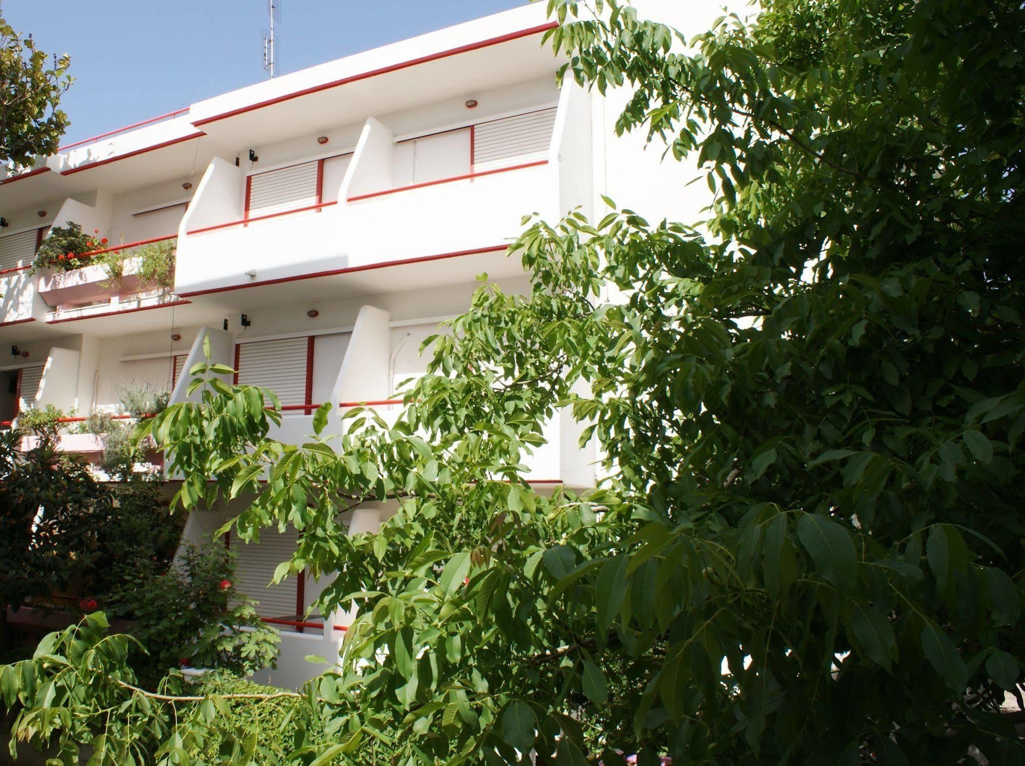 Stam & John Apartments コス・タウン エクステリア 写真